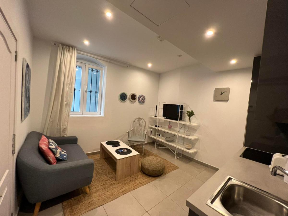 1Br Hidden Gem At The Nook Apartment Gibraltar Bagian luar foto